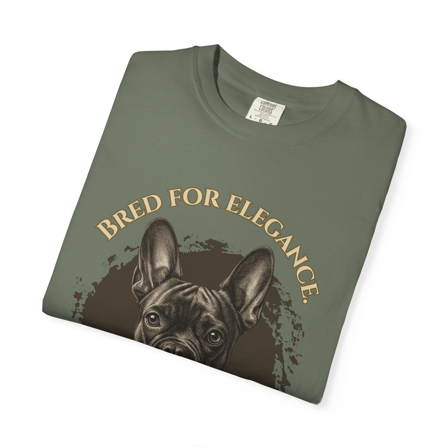 Camiseta grabada de bulldog francés — Criado para la elegancia, educado para el caos
